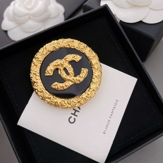 Chanel Vintage Carved Double-sided Brooch