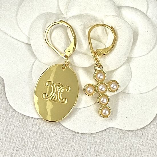 Celine Minimalist Mismatch Earrings Textured Design