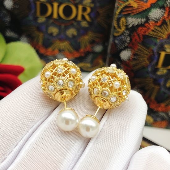 Christian Dior CD Hollow Pearl Tennis Bracelet