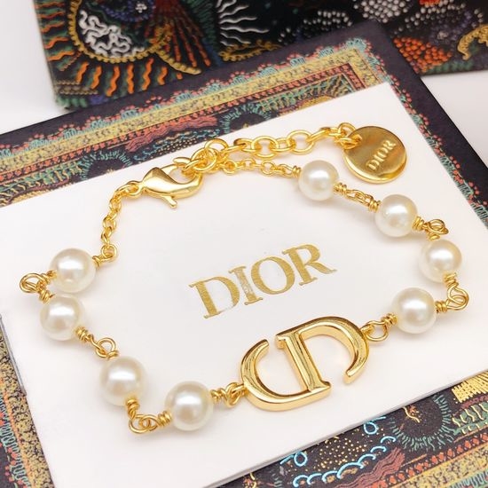 Christian Dior CD Smooth Surface Pearl Chain Bracelet