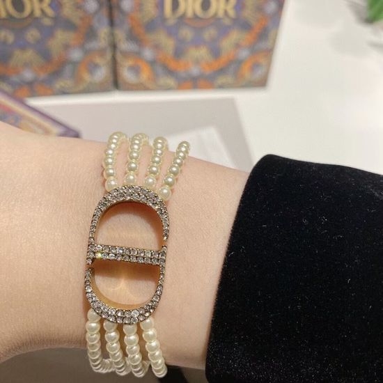 Christian Dior CD Multi-element Three-layer Pearl Bracelet