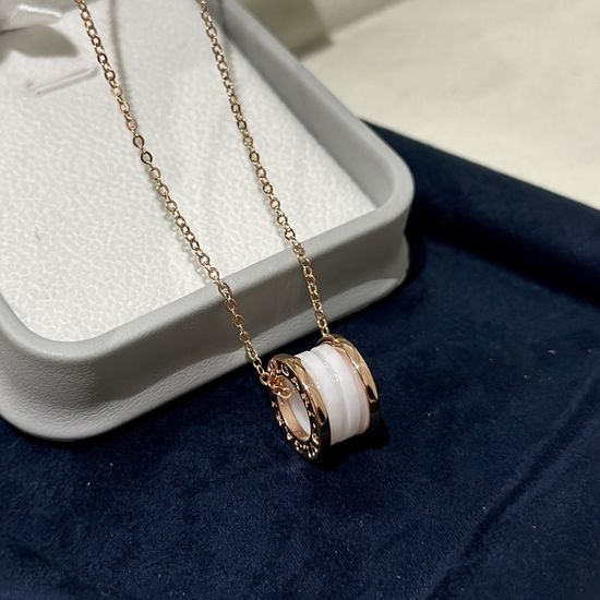 Bvlgari White Ceramic Pendant Rose Gold Necklace