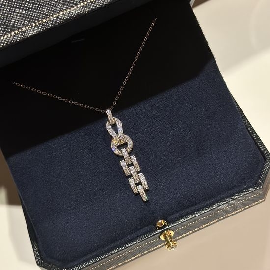 Cartier Classic Ring Link Chain Silver Necklace