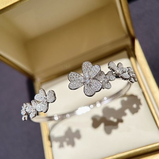 Van Cleef & Arpels VCA Full Diamond Clover Open Bangle Bracelet
