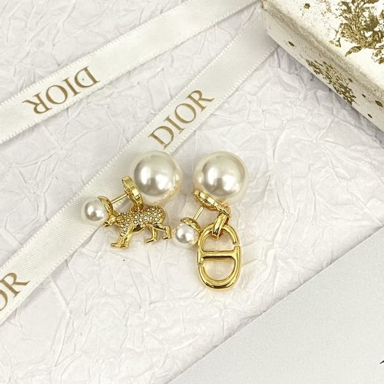 Christian Dior CD Dual Size Pearl Two Style Stud Earrings