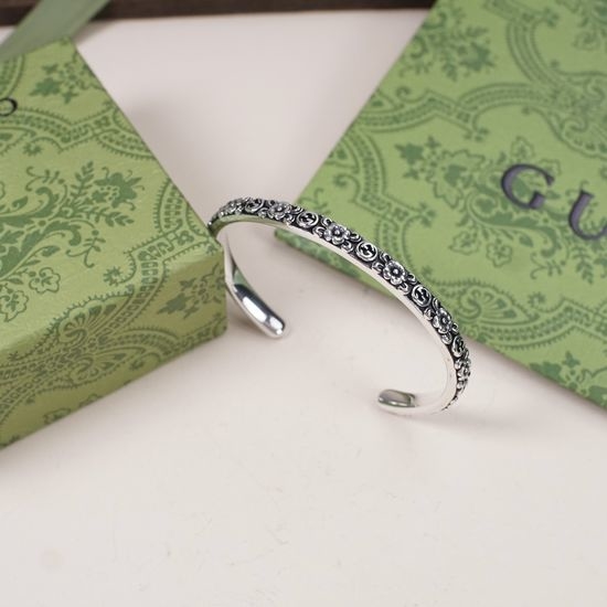 Gucci Sterling Silver Floral Carved Bangle