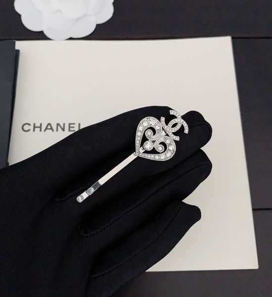 Chanel Classic Platinum Heart Hair Clip
