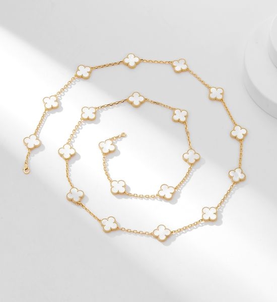 Van Cleef & Arpels VCA Mother of Pearl Twenty Flower Necklace