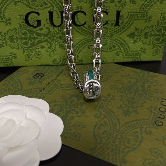 Gucci Vintage Retro Style Pendant Necklace