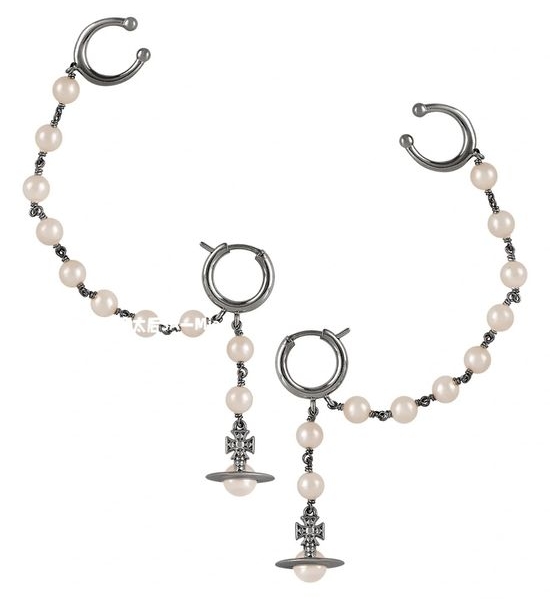 Vivienne Westhood Pearl Ear Cuff Integrated Earrings