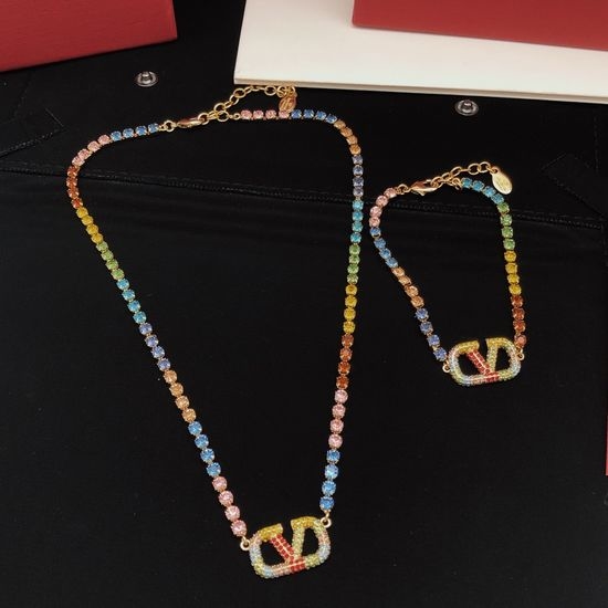 Valentino Colorful Diamond Necklace And Bracelet Set