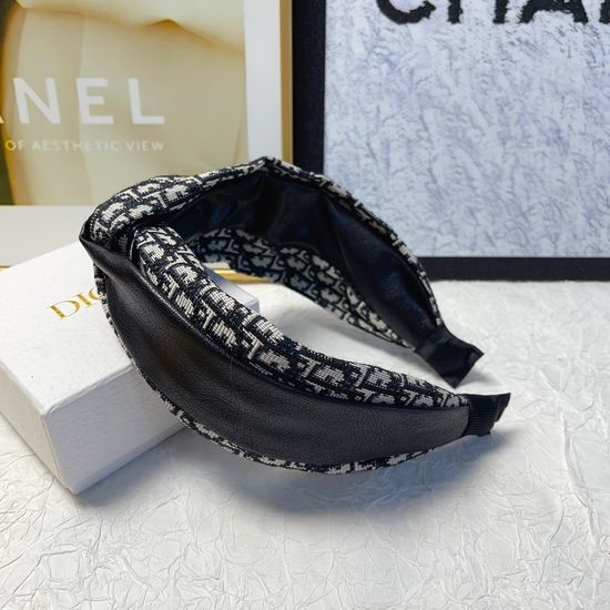 Christian Dior CD Stitched Leather Elegant Headband