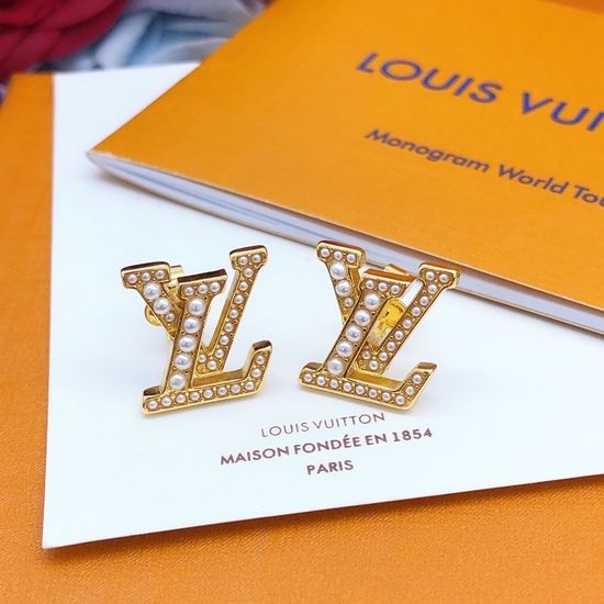 Louis Vuitton LV Beaded Stud Earrings Brass Material
