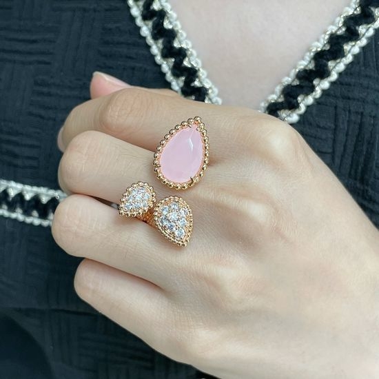 Boucheron Rose Quartz Triple Water Drop Ring