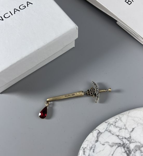 Balenciaga Simple Versatile Daily Wear Stud Earrings
