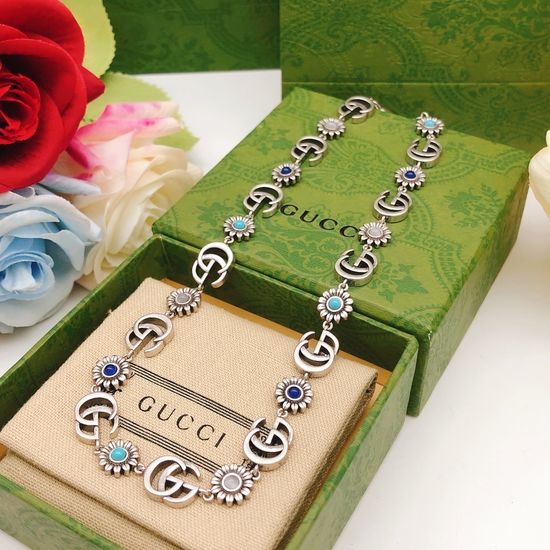 Gucci Silver Tone Flower Pendant Necklace