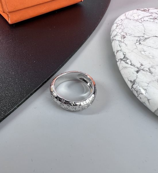 Hermes Simple Stylish Metal Ring