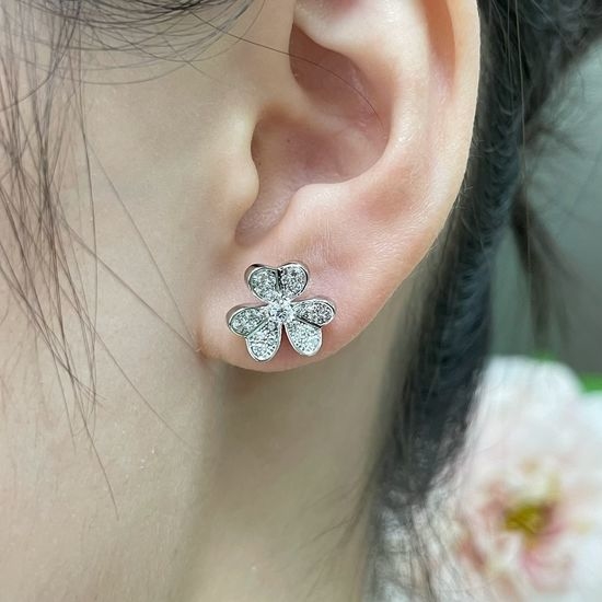 Van Cleef & Arpels VCA Mini Full Diamond Clover Stud Earrings