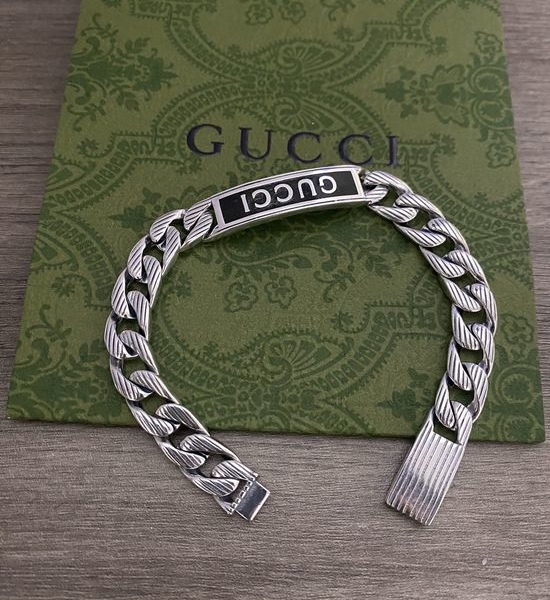 Gucci Black Enamel Link Bracelet