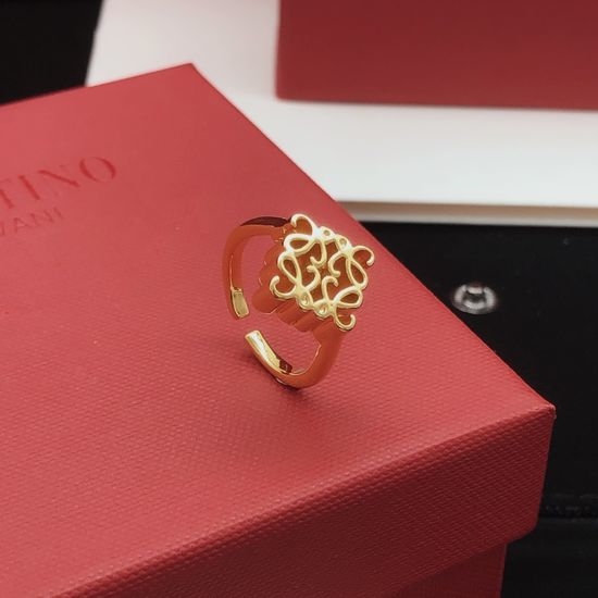 Loewe Latest Classic Brass Material Ring