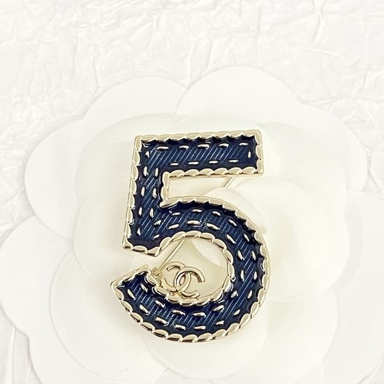 Chanel Denim No.5 Brooch Classic Casual Accessory
