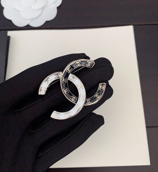 Chanel Black White Brooch Classic Elegant Style