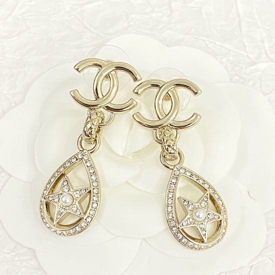 Chanel Hollow Oval Crystal Stud Earrings