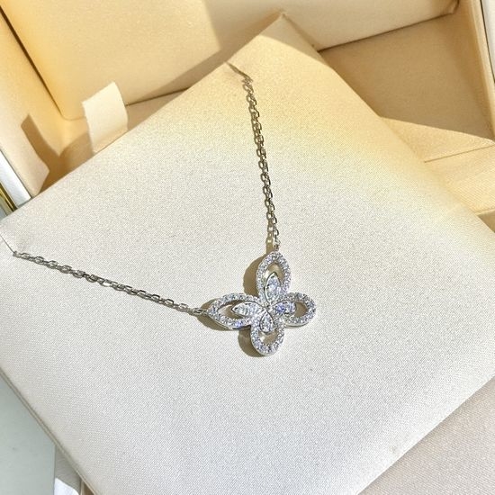 Graff Hollow Butterfly Pendant Necklace