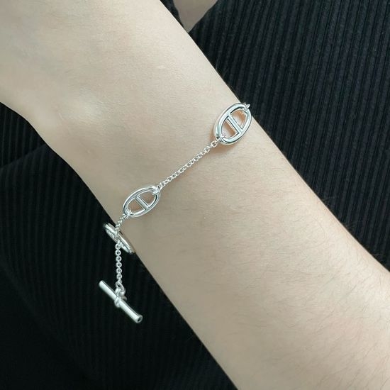Hermes Pig Nose Bracelet Elegant Daily Wear