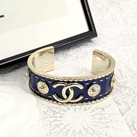 Chanel Denim Pattern Open Bangle Vintage Style