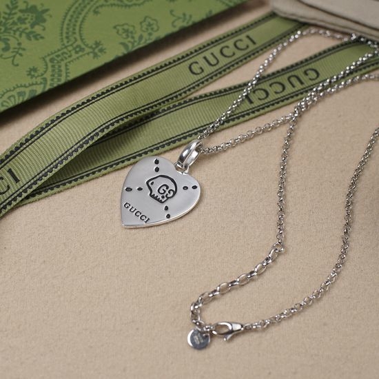 Gucci Heart Shape Vintage Silver Necklace