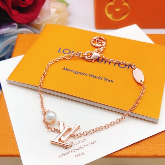 Louis Vuitton LV Rose Gold Pearl Pendant Bracelet