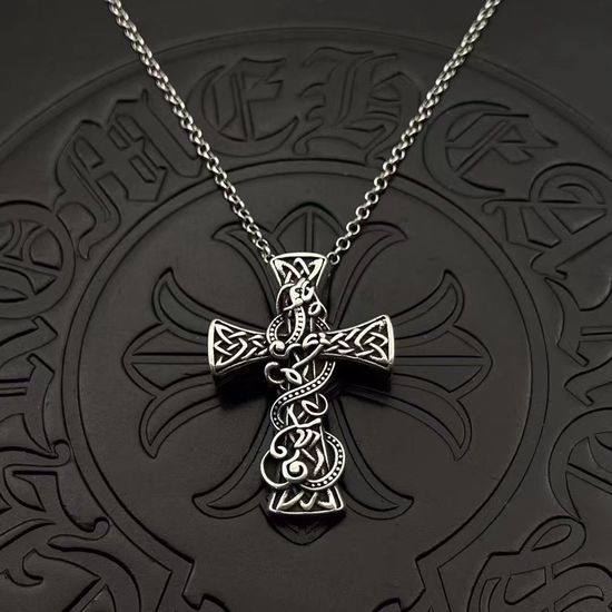 Chrome Hearts Dragon Pattern Pendant Sweater Necklace
