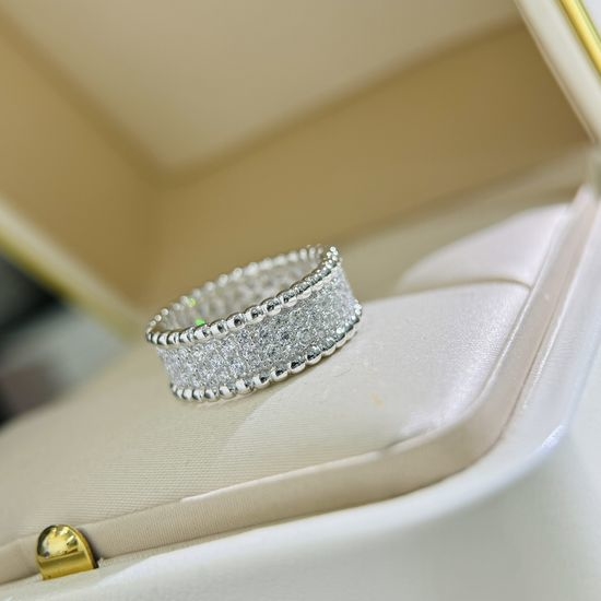 Van Cleef & Arpels VCA Beaded Edge Full Diamond Wide Band Ring