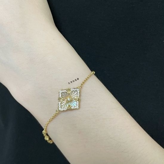 Bvlgari Gold Opera Series White Mother-of-Pearl Bracelet