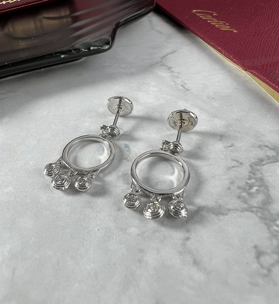 Cartier Matching Stud Earrings And Necklace Set