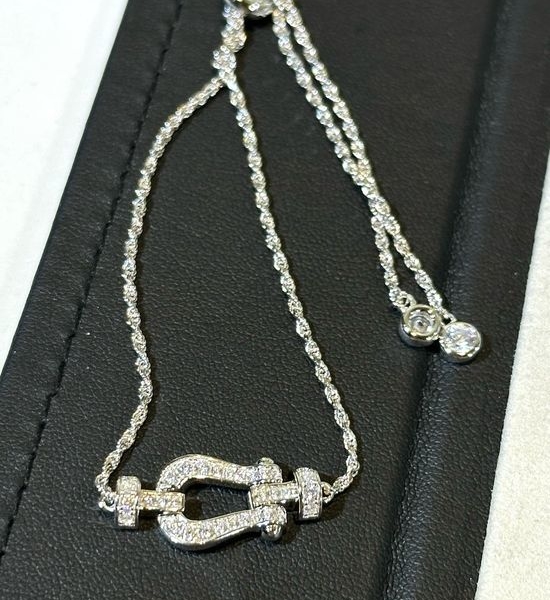 Fred Horseshoe Buckle Paved Diamond Bracelet