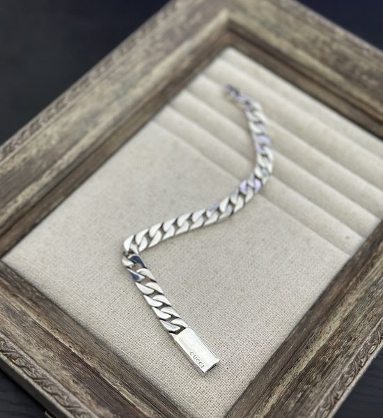 Gucci Classic Stylish Delicate Bracelet