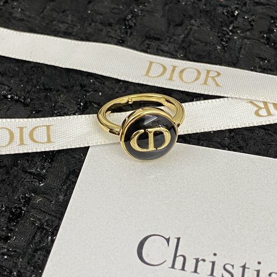 Christian Dior CD Refined Exquisite Casual Matching Ring