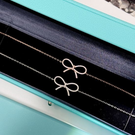 Tiffany & Co. Bow Knot Full Diamond Chain Bracelet