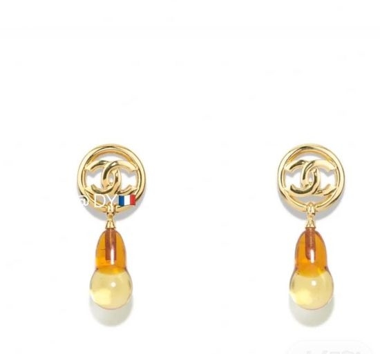 Chanel Vintage Gourd Drop Earrings Three-dimensional Design