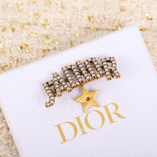 Christian Dior CD Vintage Gold Plated Brooch Handcrafted Detail