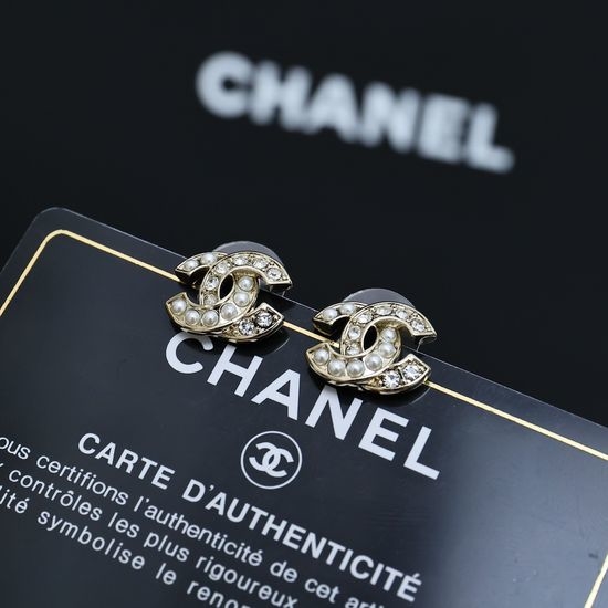 Chanel Half Diamond Pearl Stud Earrings Three-dimensional Design