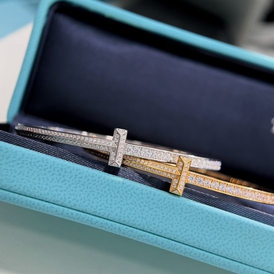 Tiffany & Co. Full Diamond Narrow Bangle