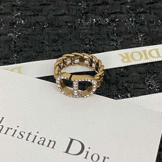 Christian Dior CD Elegant Minimalist Logo Engraved Ring