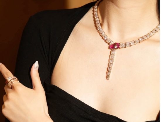 Bvlgari Red Corundum Full Diamond Snake Necklace