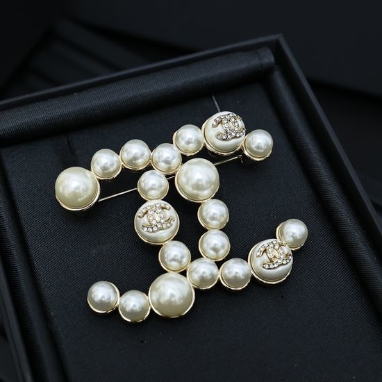 Chanel Classic Pearl Brooch