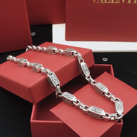 Gucci Vintage Silver Necklace Bracelet Set