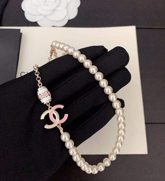 Chanel Half Pink Pearl Pendant Necklace