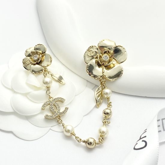 Chanel Camellia Pearl Chain Brooch